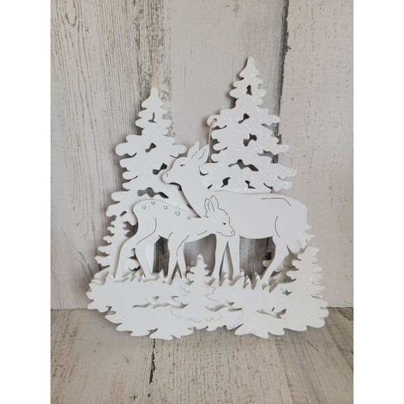 White large 3D deer white forest scenery ornament Xmas - Picture 1 of 7